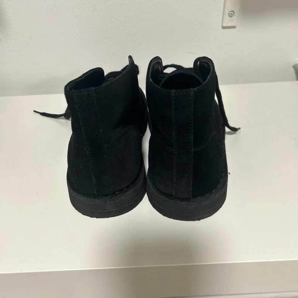 Uniqlo Black Chukka Boots for Men